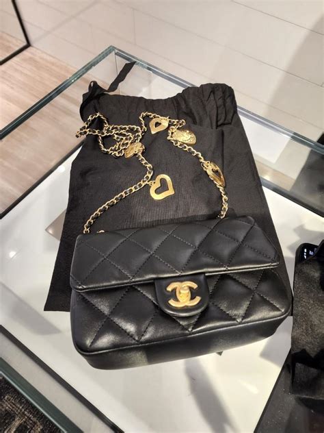 chanel mini flap heart chain